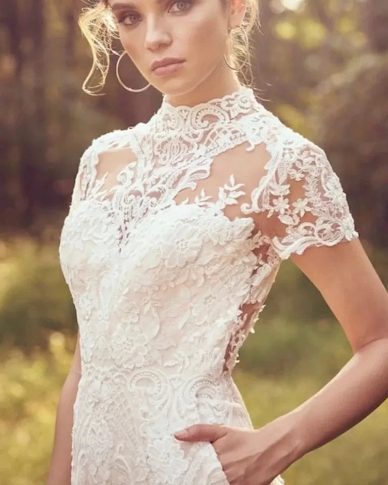 Elegant Jumpsuit Wedding Dresses For Women 2025 Lace Applique Short Sleeve O-Neck Vestidos De Novia Bridal Gowns Customized
